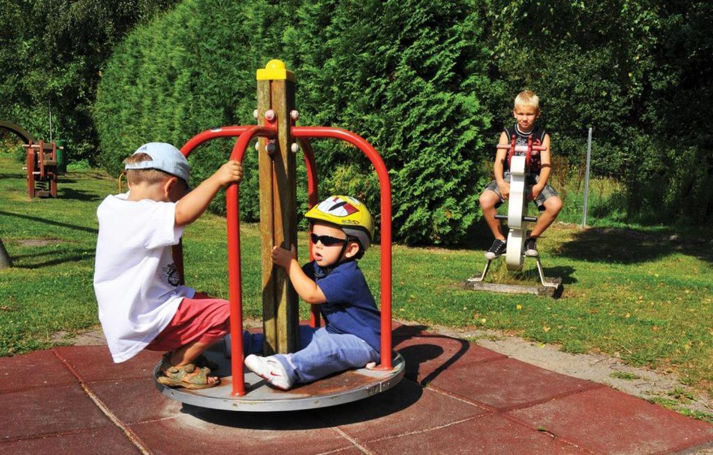 Ferienpark Freesenbruch Wohnung 3 5 - Muschelsucher Zingst Ngoại thất bức ảnh