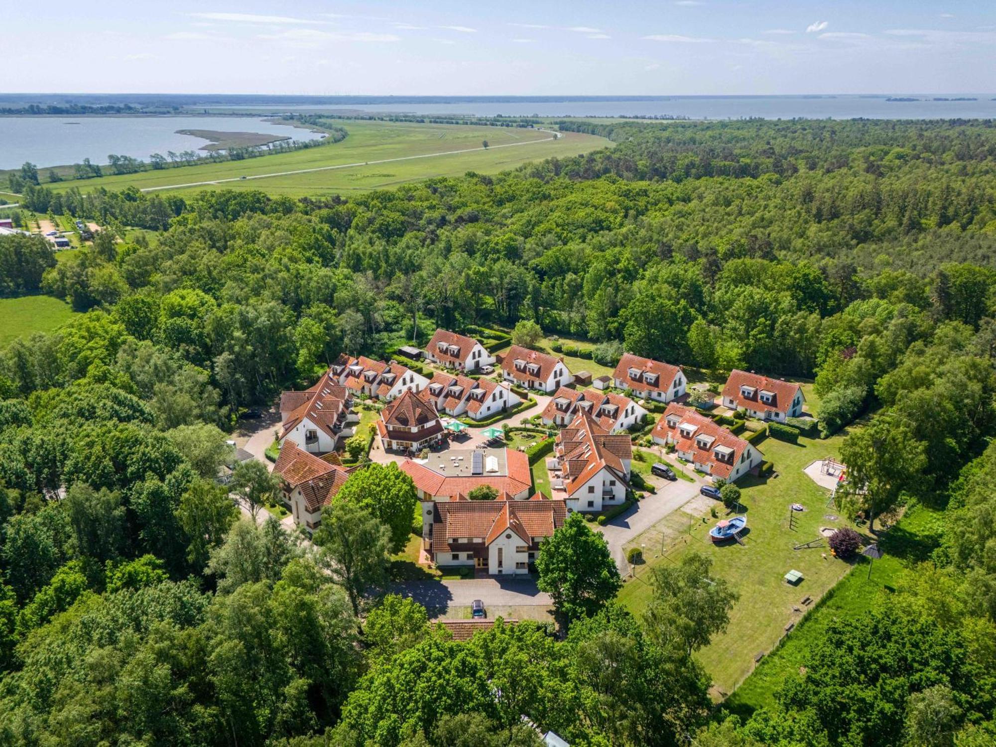 Ferienpark Freesenbruch Wohnung 3 5 - Muschelsucher Zingst Ngoại thất bức ảnh